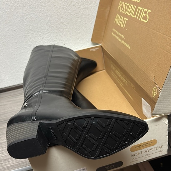 LifeStride Reese Boots (WIDTH WIDE) (WIDE CALF) - Picture 3 of 7